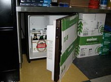 потайной холодильник для пива