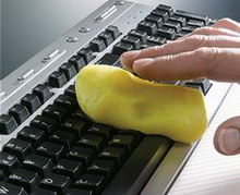 cyber clean - масса для чистки вашей клавиатуры