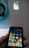 смартфон с проектором от samsung
